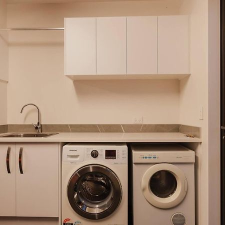 Elegant 3Br Home On Mustang Avenue クライストチャーチ エクステリア 写真